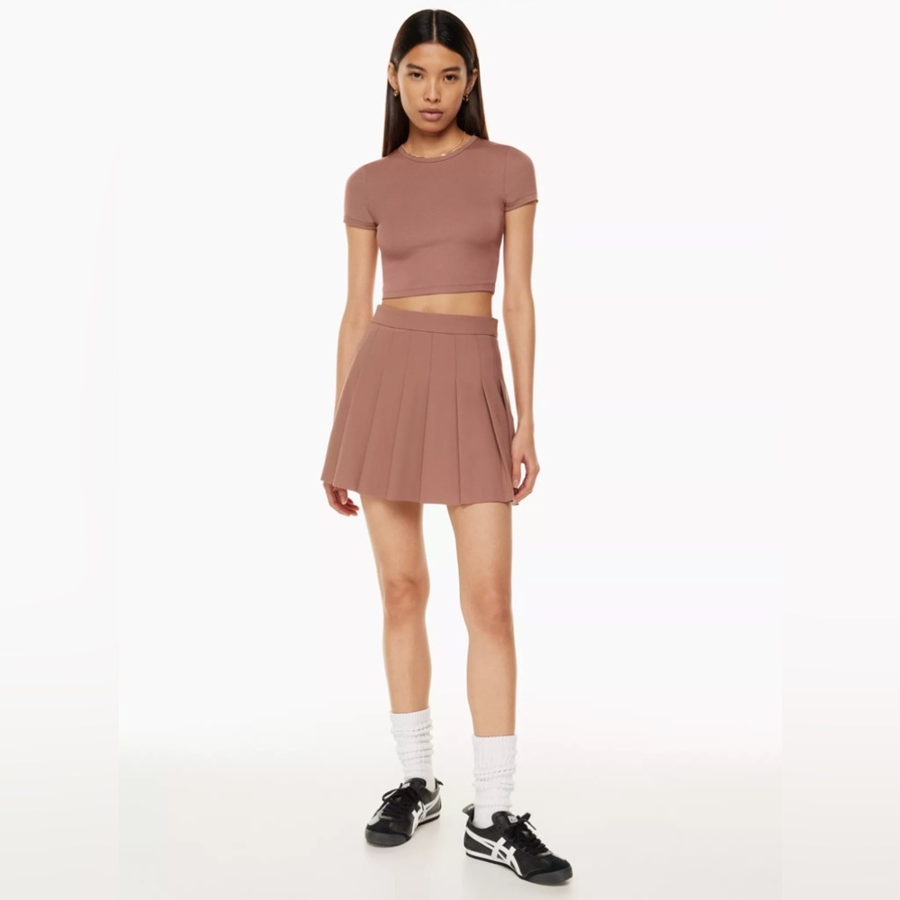 Women's Pleated Skirt in Mauve